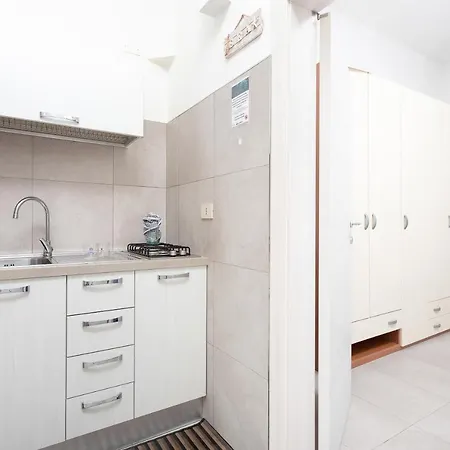 Apartment Nicola House 