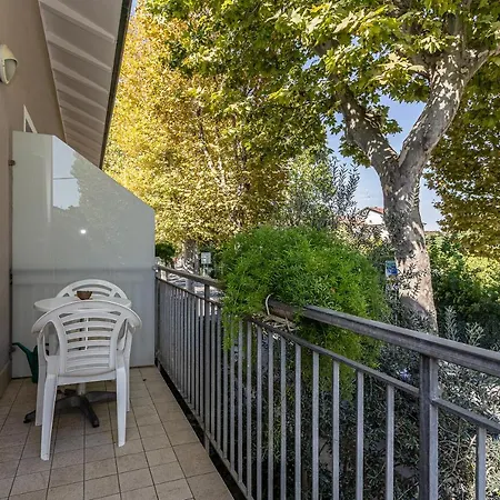 Apartment Nicola House 
